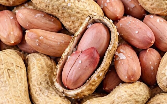 HVA ER FORDELENE MED PEANØTTER?